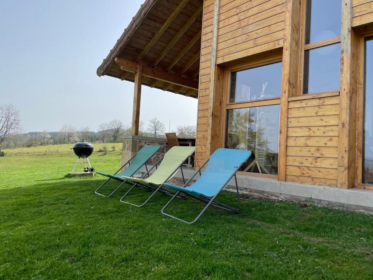 Les Perruchons Ancienne Grange Renovee Avec Soin Ozolles Exterior foto