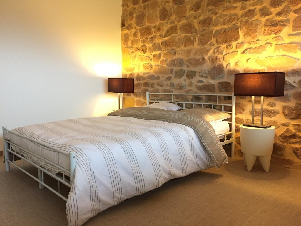 Les Perruchons Ancienne Grange Renovee Avec Soin Ozolles Quarto foto